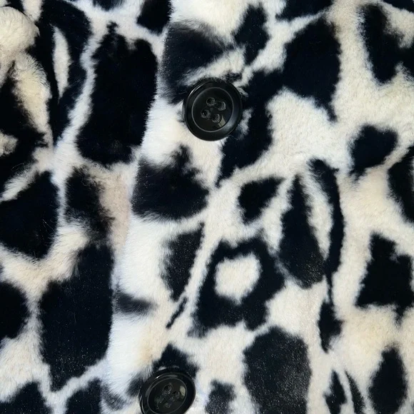 Faux Fur Coat animal print - Picture 6 of 8